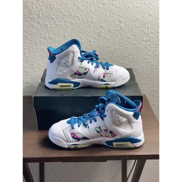 Nike Girls Air Jordan 6 Retro GS‎ Sneakers Leather 543390-153 Green Abyss 6.5Y - Picture 4 of 6